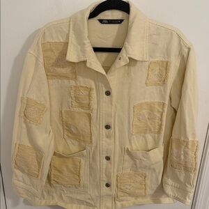 Zara women’s Medium Yellow Embroidered Utility Jacket